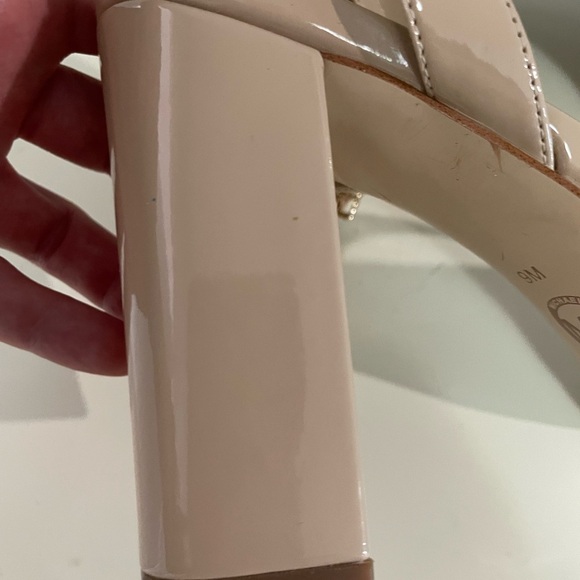 Michael Kors Beige High Heel Sandals NWOT - Picture 5 of 9